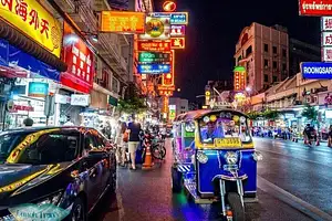 Chiang Rai Sunset Tuk Tuk Ride: City & Night Market | Half Day Private Tour