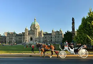 Victoria and Butchart GardensTour