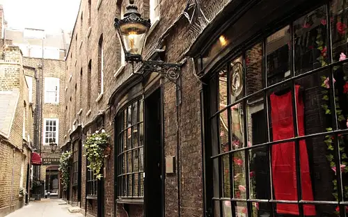 Harry Porter Walking Tour