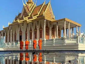 Full Day Oudong and Koh Chen (Silver Smith Making Village) | Private Tour